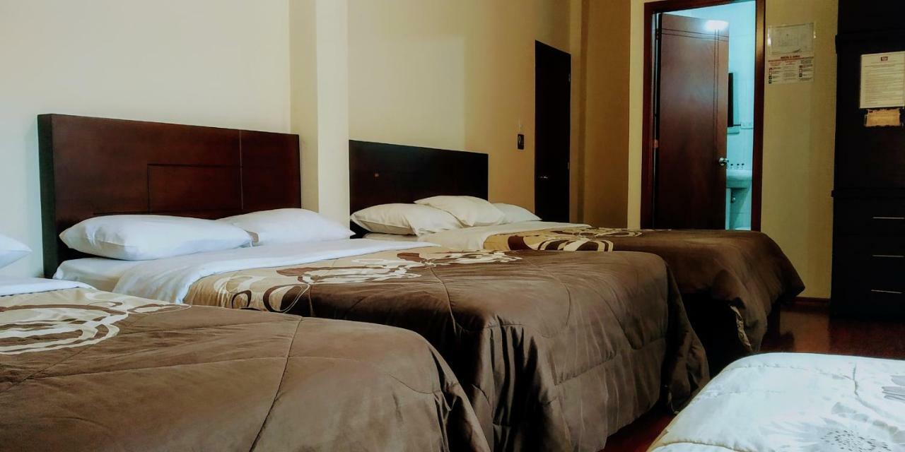 Hostal El Roble Quito Kültér fotó